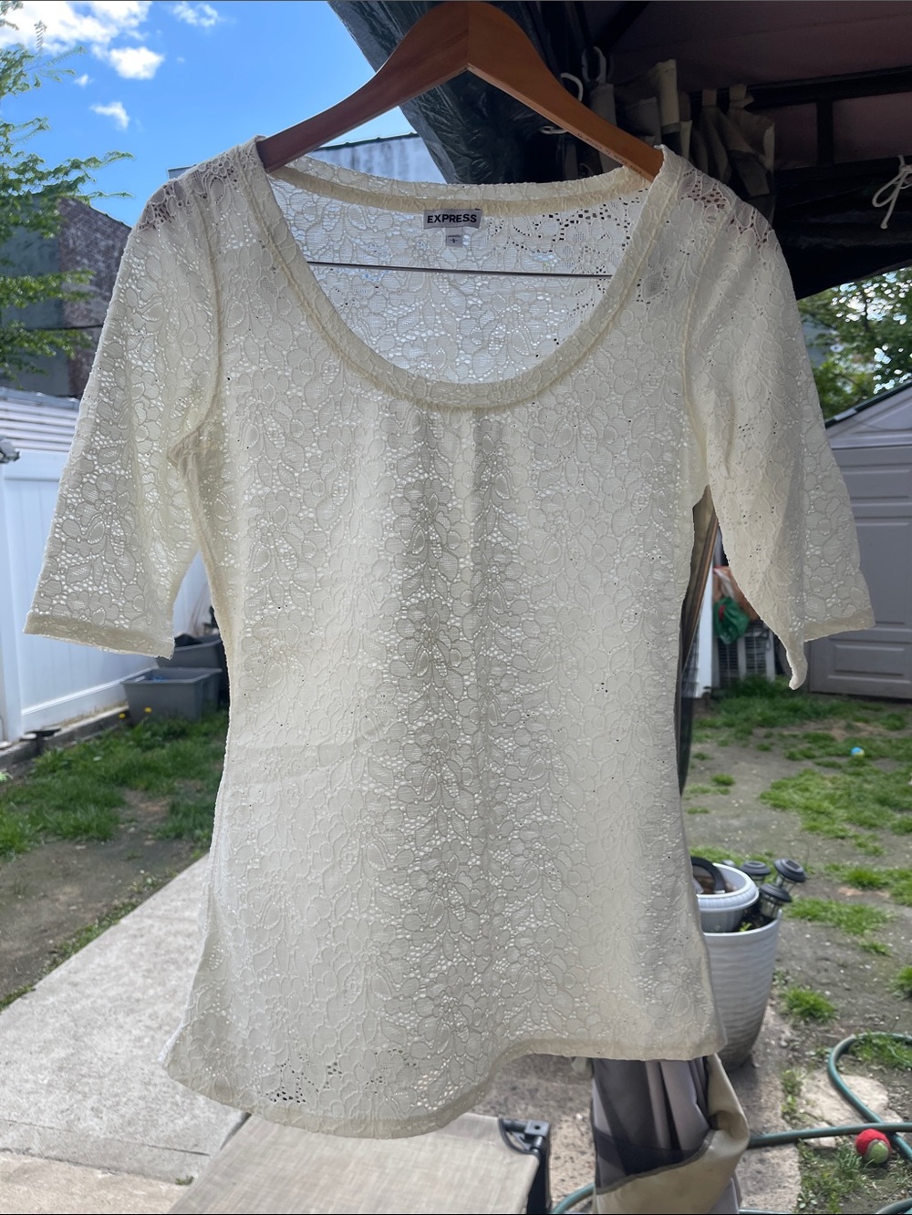 Express - Ivory Lace Scoop Neck 3/4 Sleeve Top